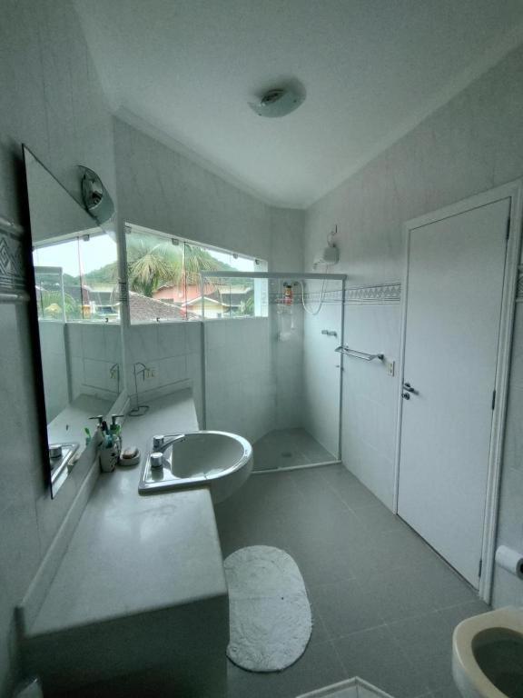 Casa Linda E Espacosa Com Piscina No Guarujá Exterior foto